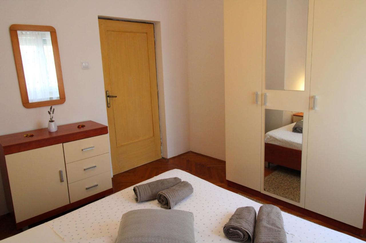 Apartment Valentina Ližnjan Exteriér fotografie